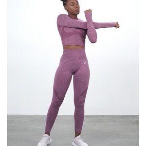 NWT in package TLF SEAMLESS LEGGINGS